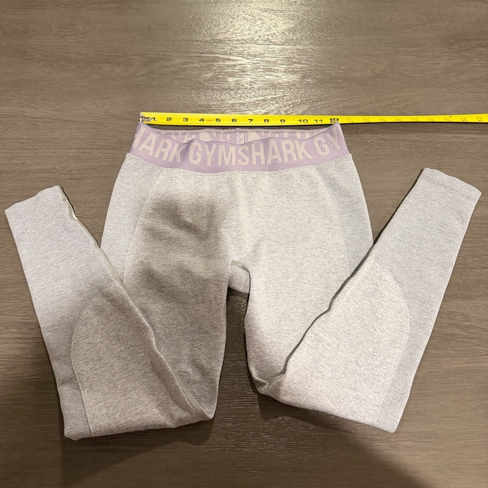 Gymshark Flex Leggings, Light Gray and Lavender (purple), Size Large